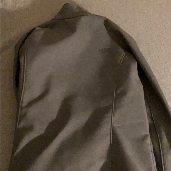 Dark gray North Face soft shell jacket - Picture 4 of 4